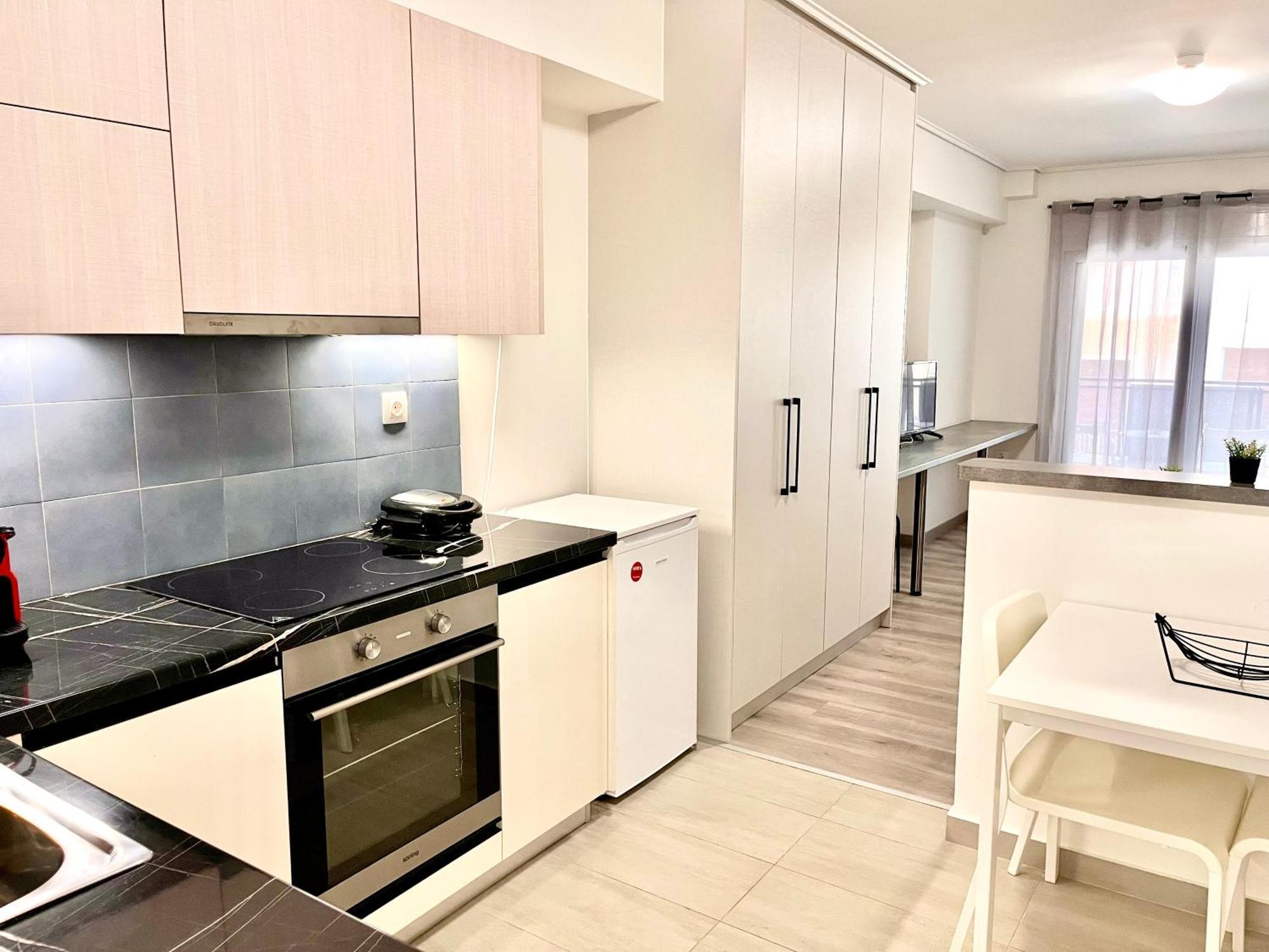 Elvita Apartments 4 アテネ エクステリア 写真
