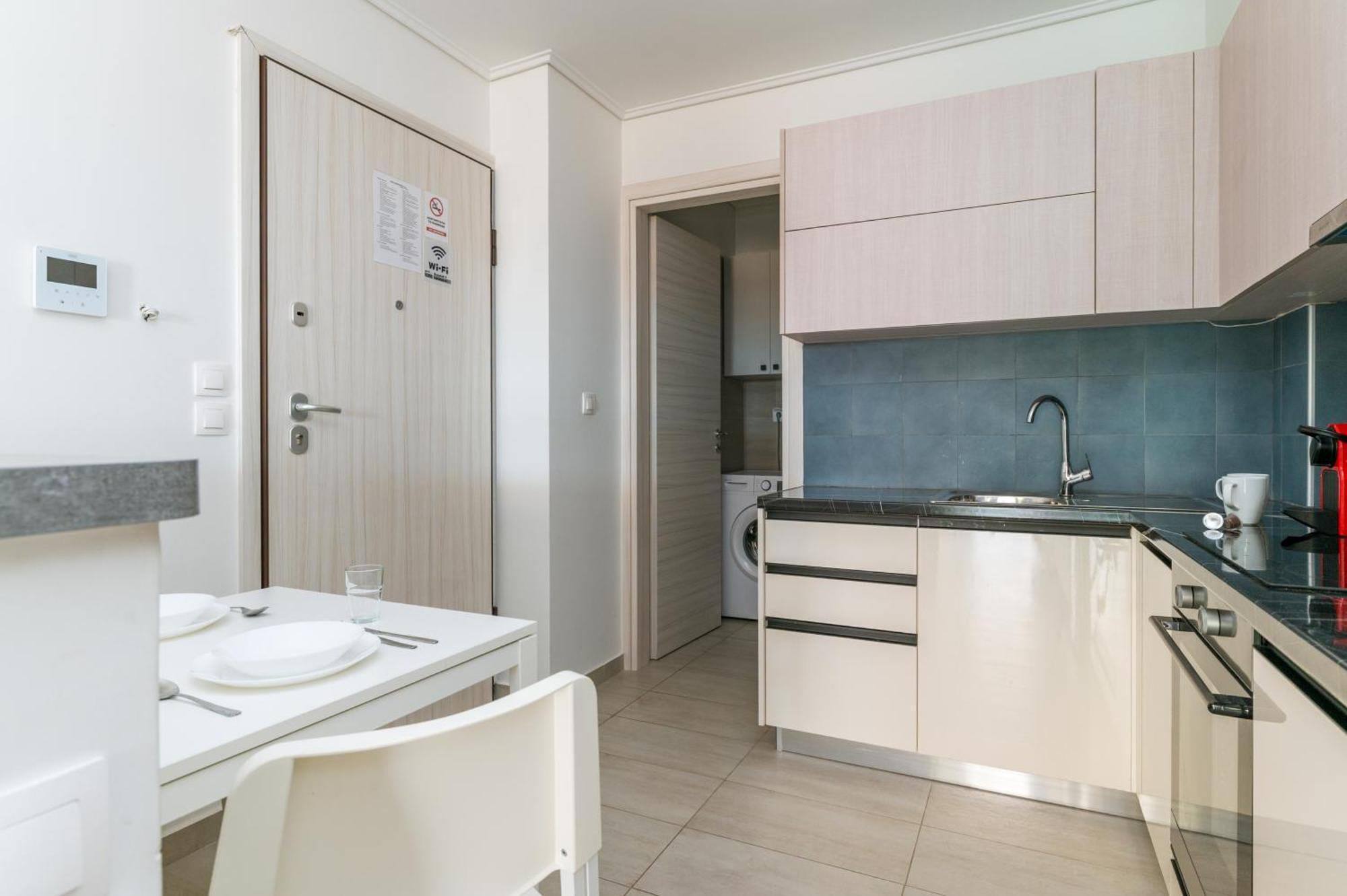 Elvita Apartments 4 アテネ エクステリア 写真