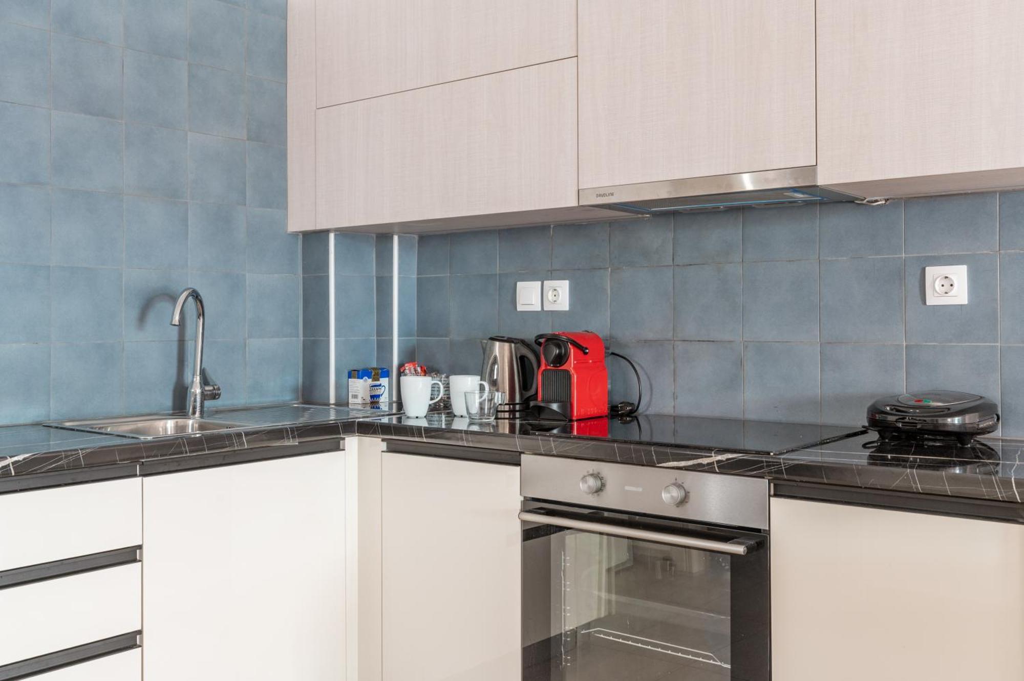 Elvita Apartments 4 アテネ エクステリア 写真