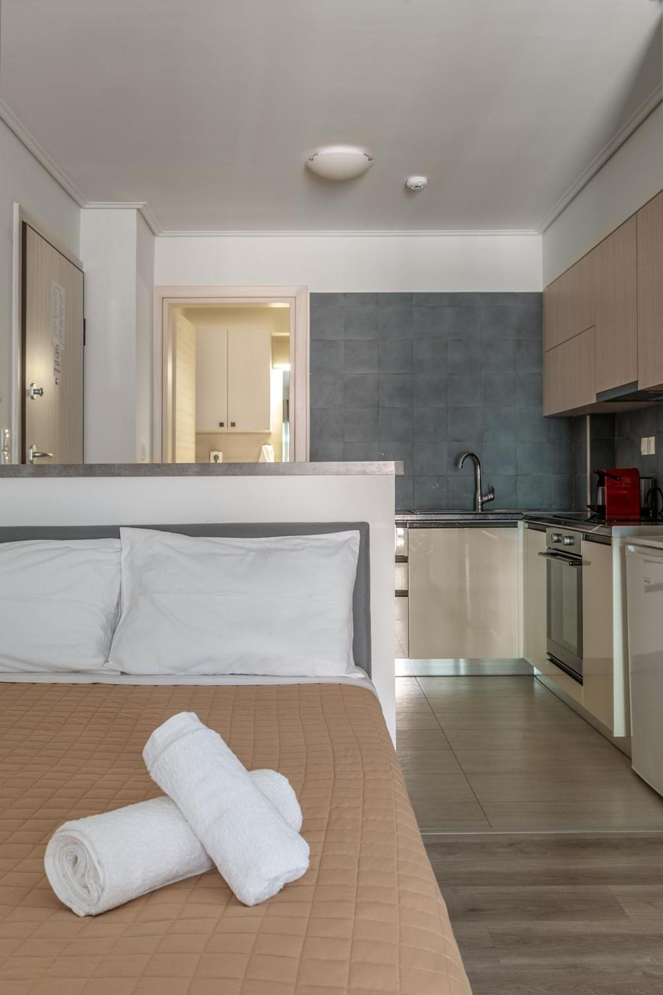 Elvita Apartments 4 アテネ エクステリア 写真